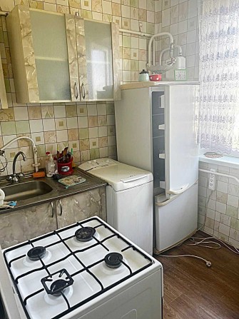 продам 1 кімн Інгульский район Авангардна,газ колонка,меблі,техніка - фото 1