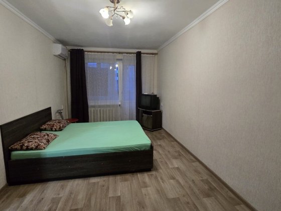 Центр Однокімнатна квартира Миколаїв