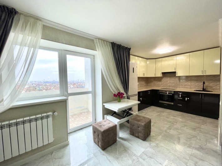 Двокімнатна квартира! вул. Черкаська, 26. Петропавлівська Борщагівка - фото 1