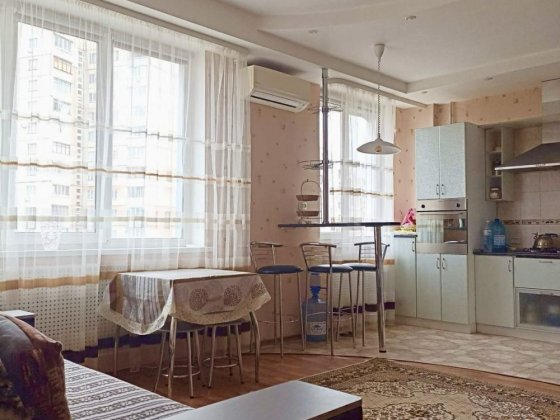 Продам большую 1к (евродвушка) м.Масельского Харьков