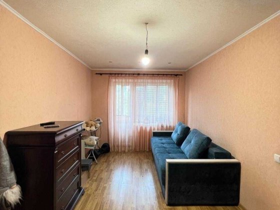 Продам  2х комн. квартиру  на Холодной горе с ремонтом Харьков