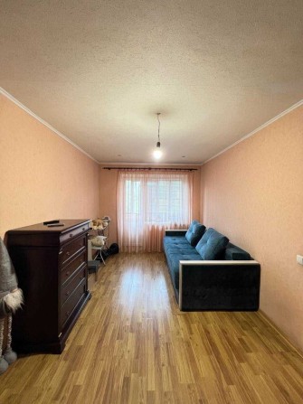 Продам  2х комн. квартиру  на Холодной горе с ремонтом - фото 1