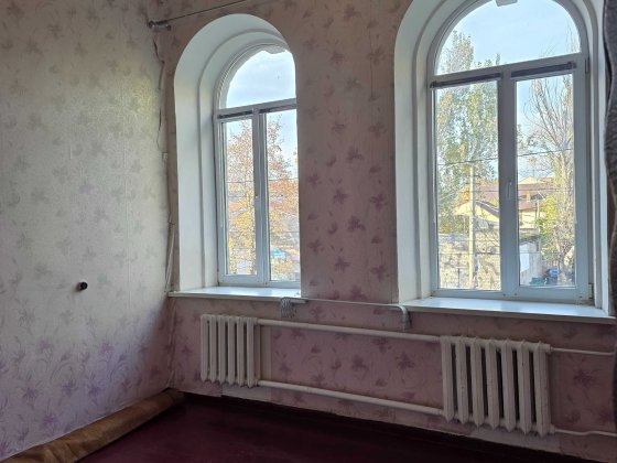 Продаю однокімнатну квартиру вул. Нікольська - вул. Велика Морська Миколаїв