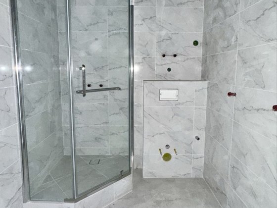 Євро 2к квартира з частковим ремонтом.Поруч ТРЦ Європарк з кінотеатром Софіївська Борщагівка