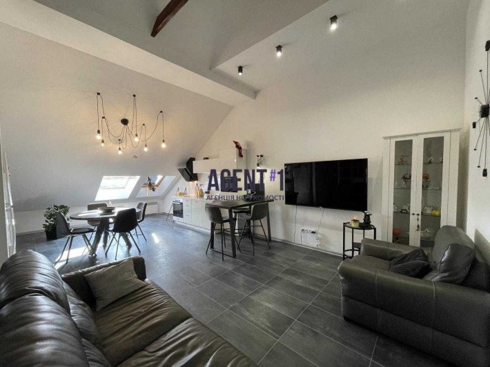 Продаж дуже просторої двокімнатної квартири  ЖК Петропавлівський - фото 1