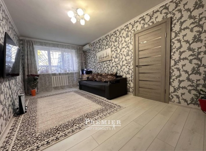 3к.кв. Фонтан Клубничный пер. Море. 65000уо - фото 1