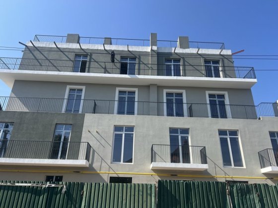 Без %. 1-кім студія з балконом, басейн,вітражні вікна, укриття Петропавлівська Борщагівка