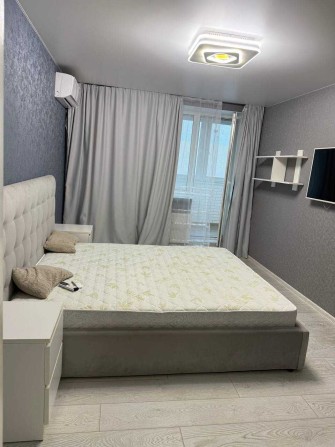 2 ком. на Левитана/ Небесной Сотни. Ремонт. Кирпич. 719 Постанова. ЭКС - фото 1