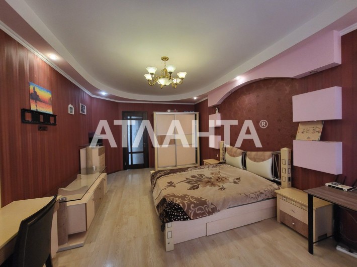 Продам. 3-комнатная квартира с ремонтом, мебелью на Тополева - фото 1