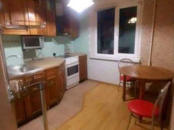 В продаже просторная 4-комнатная квартира на Глушко Одесса