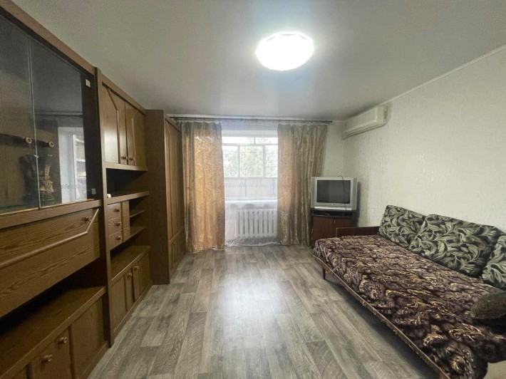 Продаю 3-кімнатну квартиру. 4 поверх. Космонавтів. АТП. Ремонт! - фото 1