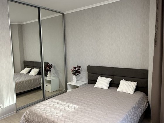 Продаж двокімнатної квартири ЖК Софія Сіті Мартинова вул Амосова 63 Софиевская Борщаговка