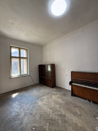 Продаж квартири по вул. Франка! Центр - фото 1