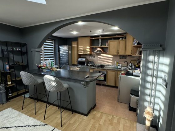 Продаж 2 кімнатної квартири по вул.Глинянський Тракт з ремонтом Львов