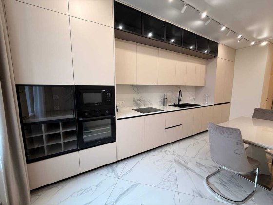 Эта квартира находится в престижном  ЖК ОЛИМПИЙСКИЙ.3-х комнатная Одеса