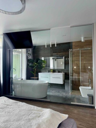 Уникальная ! 3к+кабинет, 2 террасы, открытая ВАННАЯ в спальне. АРКАДИЯ - фото 1