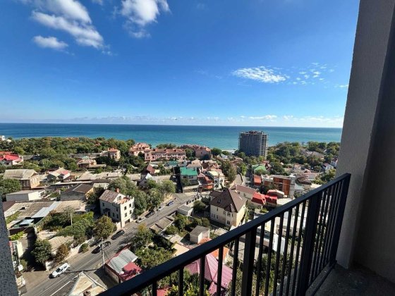 Квартира з прямим видом моря з кожного вікна. Зданий ЖК на Фонтані.