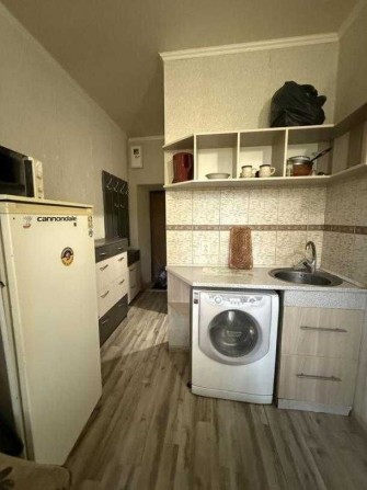 Продам гостинку неподалік метро Масельського (Масельского) - фото 1