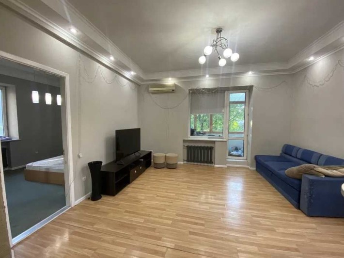 Продам 3 к. квартиру сталинка Культуры метро Научная Сертификат ремонт - фото 1