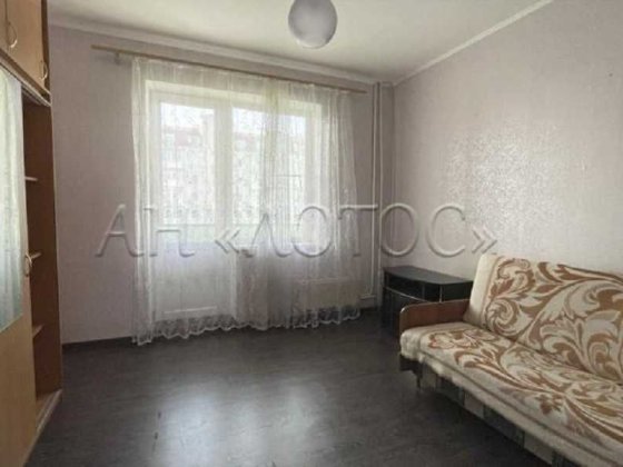 Продажа 2 комнатной квартиры. Два балкона, большая кухня. Миколаїв