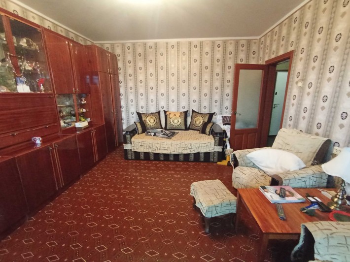 Продается 3-х ком.квартира возле Макдональдса - фото 1