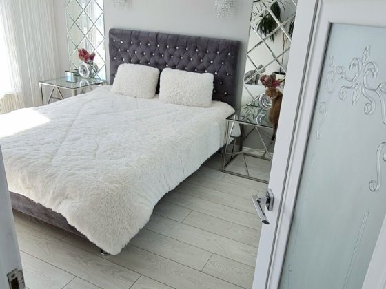 Квартира 2к з ремонтом та меблями. Стан: заходь та живи Софиевская Борщаговка