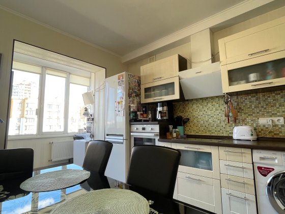 Продається 2кімнатна квартира з ремонтом в Петропавлівській Борщагівці Петропавлівська Борщагівка