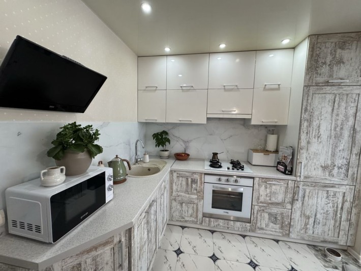 Терміновий продаж‼️1к кв в жк Щасливий жк Резиденс поряд 300м Київ - фото 1