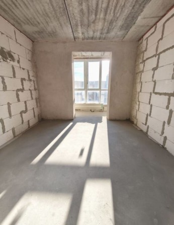 Продаж 2 кімнатної квартири 67 м2 з документами - фото 1