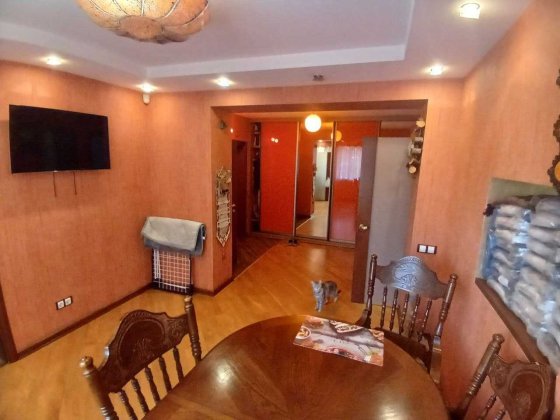 PA S4 Продам 3 комнатную квартиру с ремонтом на Салтовке Харьков