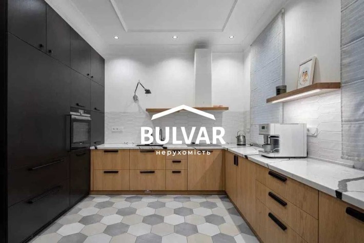 Продам 3 к.кв. в ЖК Ключ (Авантаж) Саржин Яр, м. Ботанический сад - фото 1