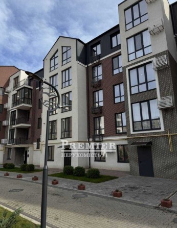 Продам 2-кімнатну квартиру 84 кв.м - фото 1