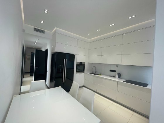 Продам 2 комн квартиру стильный дорогой ремонт 67 м2. Жемчужина Одесса