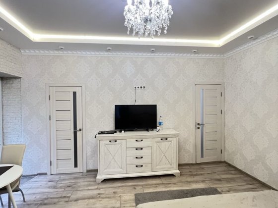 В продажу 1 к к в Центрі з євроремонтом Николаев