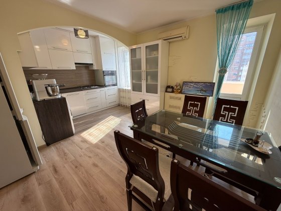 3 - комнатная центр города. Николаев