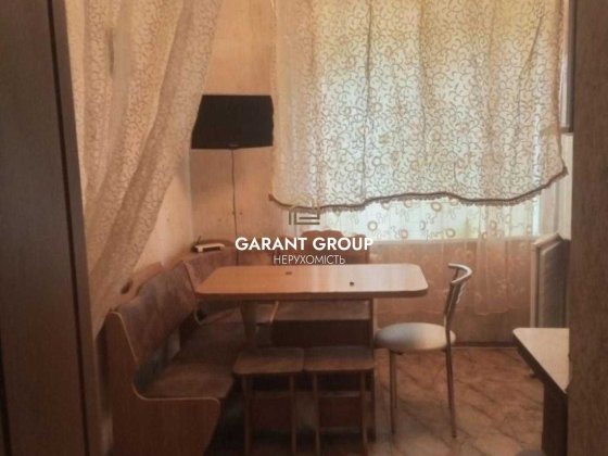 Продається однокімнатна квартира - зручна локація за привабливою ціною