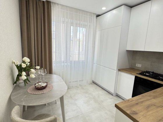 Мін. Оформл. 2 кім 53 кв.м в ЖК Сонячний, Софія, Боголюбрва Софиевская Борщаговка