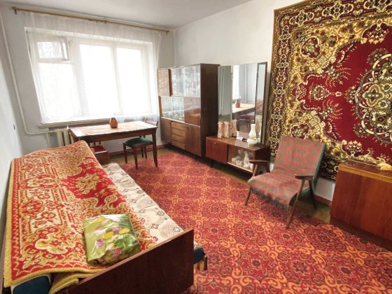 Продаж 2 кімн. квартира 45м 2/5 поверх, цегляний буд. Соляні, Шкільна. Миколаїв