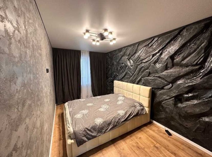 Продаж 3-х кімнатної квартири Центр! - фото 1