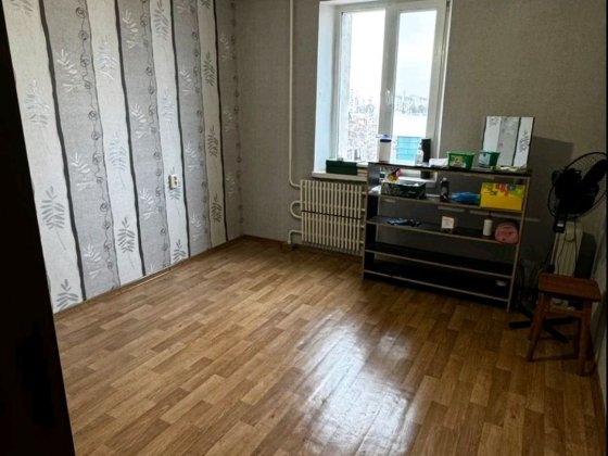 Недорого продам 2- к.кв, изоляция полная, лифт, кирпичный дом, ТРК Укр Харьков