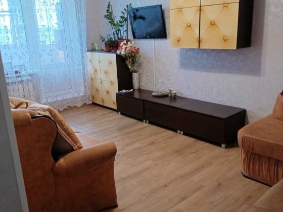 Продам 2 к. квартиру  вул. Краснодарська Харків