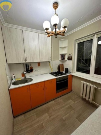 Продам 1 кімнатну квартиру на Фонтані - фото 1