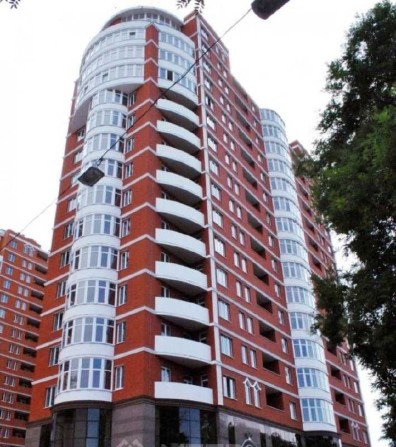 Базарная .ЖК Капитан 2-х с ремонтом. - фото 1