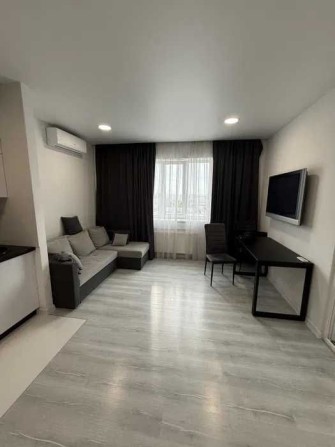 Продам стильную 1 ком. квартиру в ЖК "Журавли" (22621) - фото 1