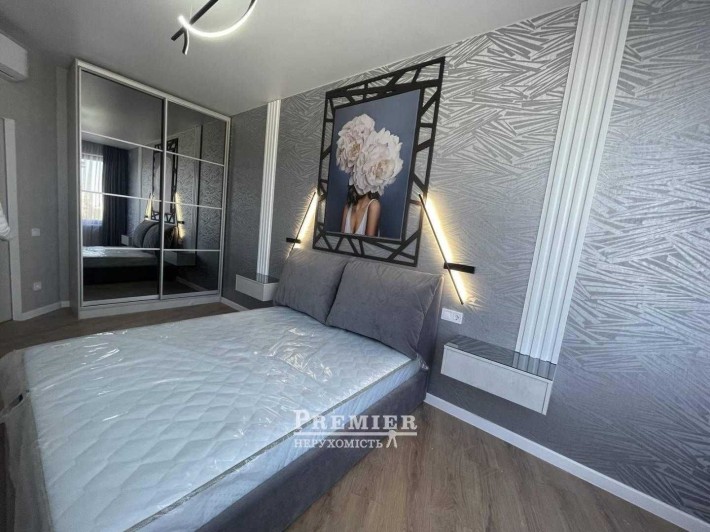 АРКАДИЯ!Большая 1-к.Новый дом.Вид на море.Качественный,ремонт.СРОЧНО - фото 1