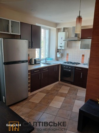 156-ЕМ Продам 2 комнатную квартиру в центре Тринклера 24 - фото 1