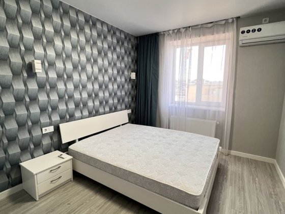 Эксклюзив!! Продам квартиру с ремонтом в ЖК Лазурный !! Харьков