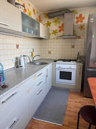 Продам 3 к. квартиру Юбилейный 602 м/н ТРК Украина. Ремонт. СЕРТИФИКАТ - фото 1