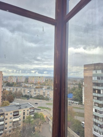 Продам квартиру Палац спорту . Співрапцюю. - фото 1