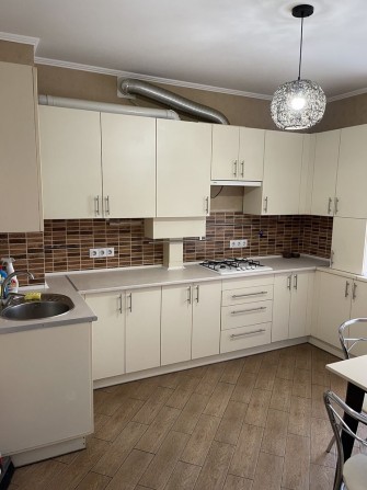 Продаю 1-кімнатну квартиру (Борщагівка) - фото 1